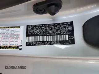 2012 Lexus IS 250 C z VIN JTHFF2C28C2525767, wystawiony jako Copart lot #61878825 z przebiegiem 65 218 mil mil oraz Szkoda całkowita • Salvage title. Historia ofert i sprzedaży dostępna na DreamBid. Obrazek 12.