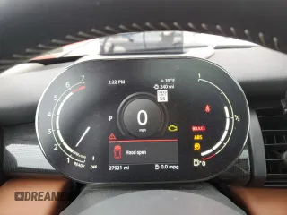 2021 MINI Hardtop 4 Door Cooper S with VIN WMWXU9C04M2N52840, listed as a Copart auction lot 89365525 with 27,921 mi miles and Salvage title. Bid and sale history available at DreamBid. Image 9.