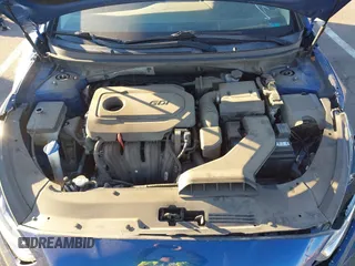 2019 Hyundai Sonata SE with VIN 5NPE24AF2KH769406, listed as a IAAI auction lot 40735632 with 76,127 mi miles and . Bid and sale history available at DreamBid. Image 10.