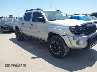 2010 Toyota Tacoma PreRunner z VIN 3TMJU4GN3AM098103, wystawiony jako IAAI lot #41981209 z przebiegiem 218 329 mil mil oraz . Historia ofert i sprzedaży dostępna na DreamBid. Obrazek 1.