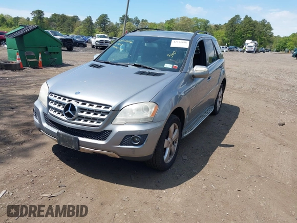 2010 Mercedes-Benz M 350 with VIN 4JGBB8GBXAA575061, listed as a IAAI auction lot 42212656 with 194,718 mi miles and . Bid and sale history available at DreamBid. Image 18.
