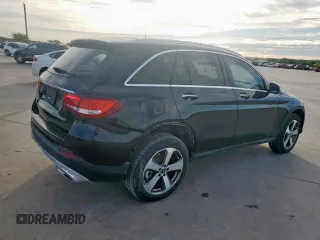 2019 Mercedes-Benz GLC 300 with VIN WDC0G4JB0KV171740, listed as a Copart auction lot 65923285 with 33,764 mi miles and Clean title. Bid and sale history available at DreamBid. Image 3.