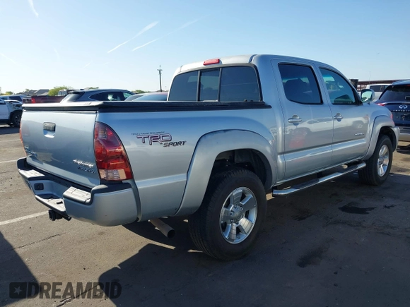 2007 Toyota Tacoma PreRunner with VIN 5TEJU62N27Z370963, listed as a IAAI auction lot 42057558 with 192,041 mi miles. Bid and sale history available at carsss.com. Image 4.