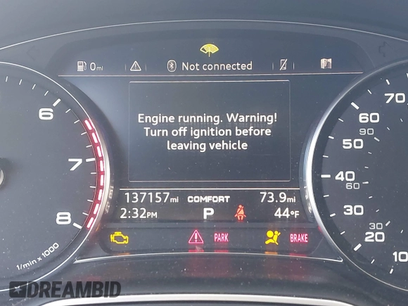 2017 Audi Q7 Premium Plus with VIN WA1LAAF7XHD003300, listed as a IAAI auction lot 41265476 with 137,157 mi miles. Bid and sale history available at carsss.com. Image 7.