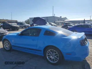 2013 Ford Mustang V6 с VIN 1ZVBP8AM9D5248001, выставлен на аукционе Copart как лот 56514375 с пробегом 119 971 миль миль и Списание • Salvage title. История ставок и продаж доступна на DreamBid. Изображение 2.