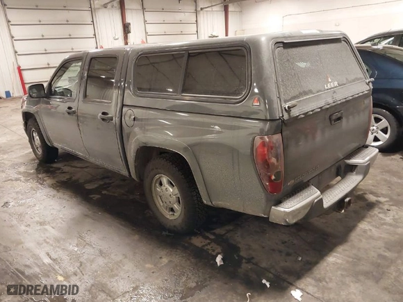 2008 Chevrolet Colorado LT w/1LT with VIN 1GCCS13E288170295, listed as a IAAI auction lot 41624012 with 117,785 mi miles. Bid and sale history available at carsss.com. Image 3.