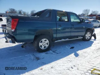 2005 Chevrolet Avalanche Z71 with VIN 3GNEK12Z25G288194, listed as a Copart auction lot 44747375 with 211,284 mi miles and Salvage Title. Bid and sale history available at carsss.com. Image 3.