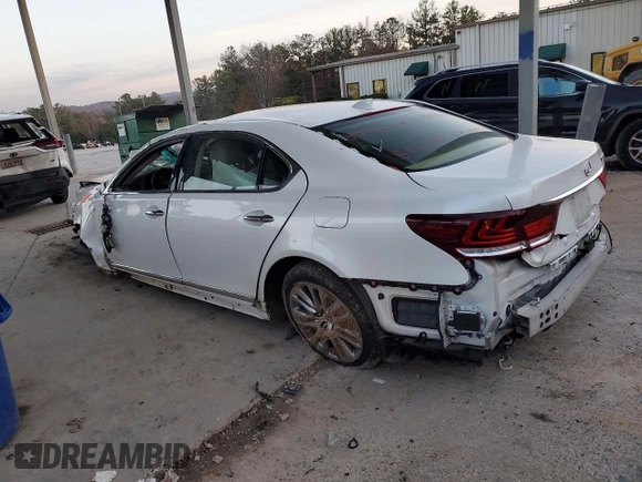 2014 Lexus LS 460 L with VIN JTHGL5EF7E5053268, listed as a Copart auction lot 83694764 with Not provided miles and Salvage title. Bid and sale history available at DreamBid. Image 2.