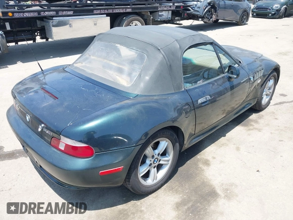 2001 BMW Z3 2.5 z VIN WBACN33491LK45326, wystawiony jako IAAI lot #42486182 z przebiegiem 142 530 mil mil oraz . Historia ofert i sprzedaży dostępna na DreamBid. Obrazek 4.