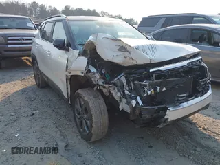 2024 Kia Seltos S z VIN KNDEU2AA2R7475621, wystawiony jako IAAI lot #41673661 z przebiegiem 31 690 mil mil oraz . Historia ofert i sprzedaży dostępna na DreamBid. Obrazek 1.