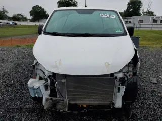 2018 Nissan NV200 SV with VIN 3N6CM0KN4JK703876, listed as a Copart auction lot 59972195 with 83,081 mi miles and Salvage title. Bid and sale history available at DreamBid. Image 5.