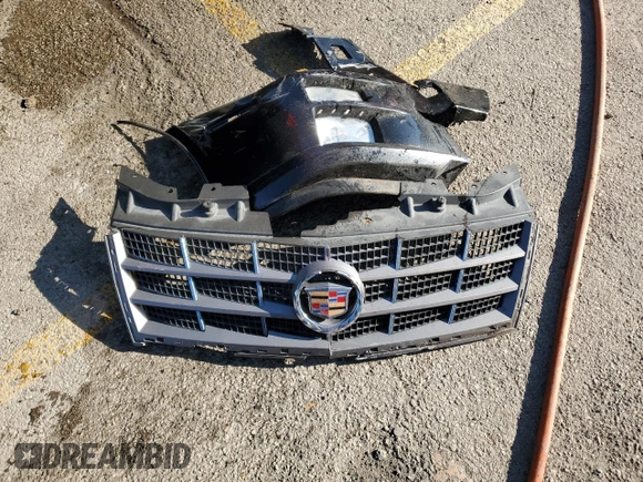 2009 Cadillac STS AWD with VIN 1G6DD67VX90137540, listed as a Copart auction lot 42062184 with 153,969 mi miles and Clean Title. Bid and sale history available at DreamBid. Image 12.