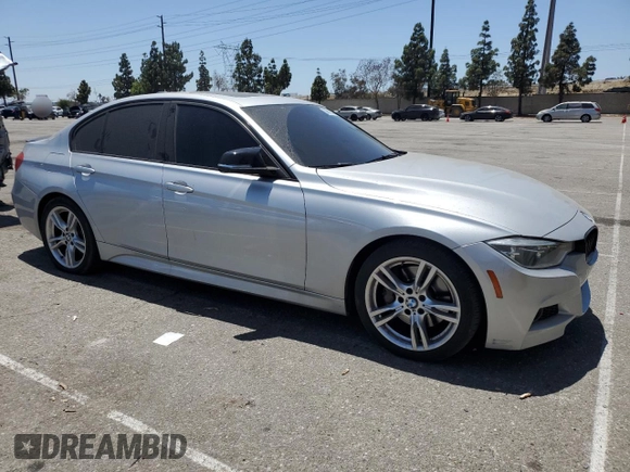 2018 BMW 3 Series 340i z VIN WBA8B3G5XJNV01401, wystawiony jako Copart lot #58819675 z przebiegiem 103 919 mil mil oraz Szkoda całkowita • Salvage title. Historia ofert i sprzedaży dostępna na DreamBid. Obrazek 4.