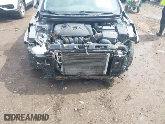 2012 Hyundai Elantra GLS с VIN KMHDH4AE8CU373419, выставлен на аукционе IAAI как лот 42356166 с пробегом 76 259 миль миль и . История ставок и продаж доступна на DreamBid. Изображение 6.