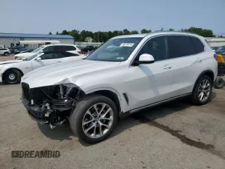 2022 BMW X5 xDrive40i z VIN 5UXCR6C06N9L01276, wystawiony jako Copart lot #58276515 z przebiegiem 28 794 mil mil oraz Szkoda całkowita • Salvage title. Historia ofert i sprzedaży dostępna na DreamBid. Obrazek 1.