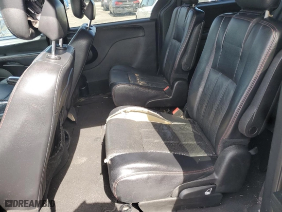 2015 Dodge Grand Caravan R/T with VIN 2C4RDGEG2FR631762, listed as a Copart auction lot 51374925 with 133,499 mi miles and Clean Title. Bid and sale history available at carsss.com. Image 11.