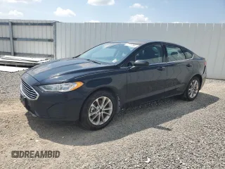 2020 Ford Fusion SE z VIN 3FA6P0HD3LR234947, wystawiony jako Copart lot #56526775 z przebiegiem 123 233 mil mil oraz Czysty tytuł • Clean title. Historia ofert i sprzedaży dostępna na DreamBid. Obrazek 1.