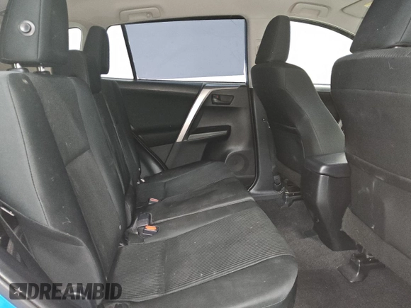 2018 Toyota RAV4 LE with VIN JTMBFREV5JD256838, listed as a Copart auction lot 48134385 with 59,831 mi miles and Clean Title. Bid and sale history available at DreamBid. Image 11.