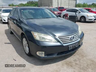 2011 Lexus ES 330 with VIN JTHBK1EG4B2457026, listed as a IAAI auction lot 42101564 with 193,871 mi miles and . Bid and sale history available at DreamBid. Image 1.