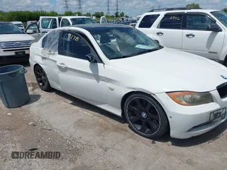 2007 BMW 3 Series 335i с VIN WBAVB73597VH21480, выставлен на аукционе IAAI как лот 42629278 с пробегом 140 725 миль миль и . История ставок и продаж доступна на DreamBid. Изображение 6.