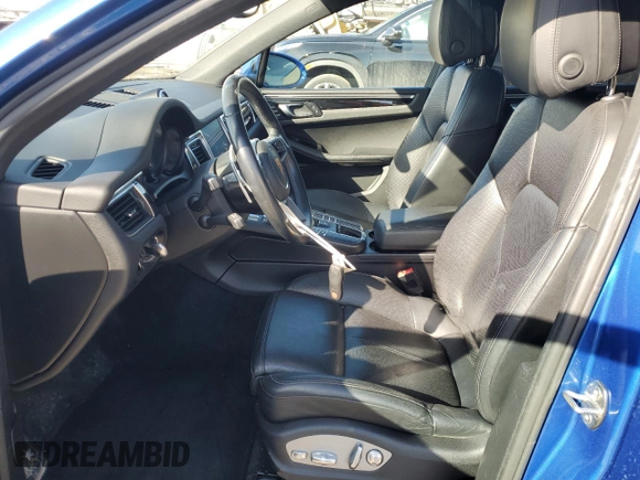 2017 Porsche Macan with VIN WP1AA2A51HLB83697, listed as a Copart auction lot 48754335 with 84,712 mi miles and Clean Title. Bid and sale history available at DreamBid. Image 7.