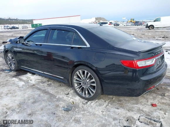 2017 Lincoln Continental Reserve with VIN 1LN6L9NC6H5611475, listed as a IAAI auction lot 41641069 with 62,647 mi miles. Bid and sale history available at carsss.com. Image 3.