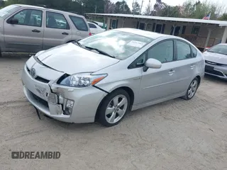 2010 Toyota Prius II with VIN JTDKN3DU3A0052152, listed as a IAAI auction lot 41917565 with 166,960 mi miles. Bid and sale history available at carsss.com. Image 2.