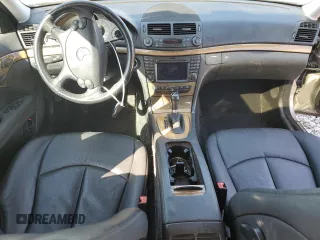 2009 Mercedes-Benz E-Class Luxury 3.5L with VIN WDBUF56X39B395793, listed as a Copart auction lot 48637085 with 96,874 mi miles and Salvage Title. Bid and sale history available at carsss.com. Image 8.