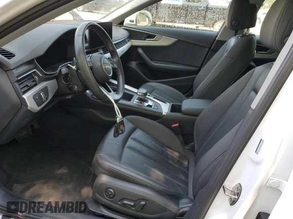 2020 Audi A4 Premium Plus with VIN WAUENAF48LA043648, listed as a Copart auction lot 58335355 with 33,101 mi miles and Salvage title. Bid and sale history available at DreamBid. Image 7.