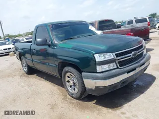 2006 Chevrolet Silverado 1500 Work Truck with VIN 1GCEC14X76Z107688, listed as a IAAI auction lot 42058705 with 160,152 mi miles. Bid and sale history available at carsss.com. Image 1.