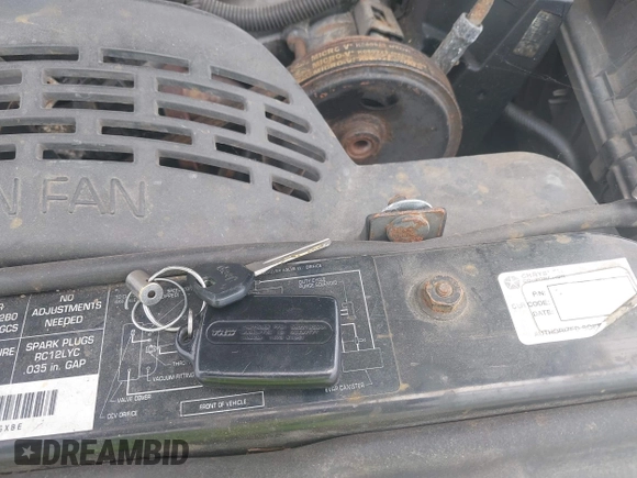 1998 Jeep Grand Cherokee Laredo with VIN 1J4GZ58S7WC284106, listed as a IAAI auction lot 42558498 with 316,354 mi miles and . Bid and sale history available at DreamBid. Image 11.