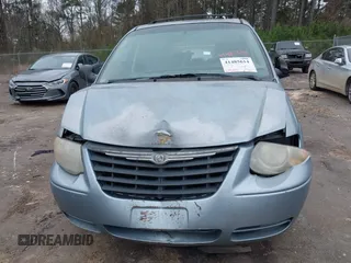 2006 Chrysler Town & Country LX with VIN 2A4GP44R56R738167, listed as a IAAI auction lot 41485614 with 279,103 mi miles and . Bid and sale history available at DreamBid. Image 13.