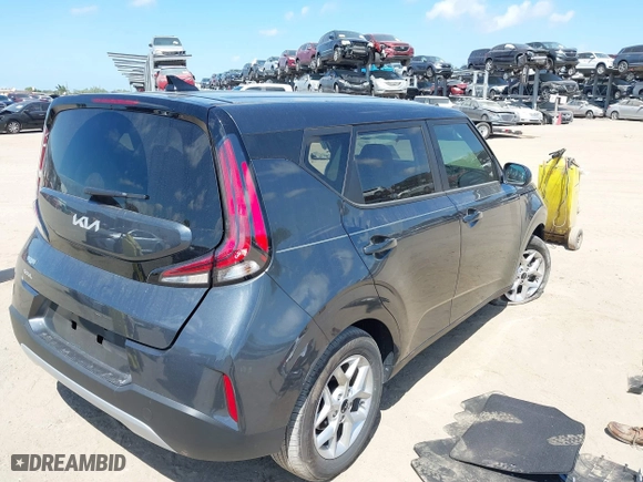 2024 Kia Soul LX with VIN KNDJ23AU3R7921070, listed as a IAAI auction lot 41850953 with 6,020 mi miles. Bid and sale history available at carsss.com. Image 4.
