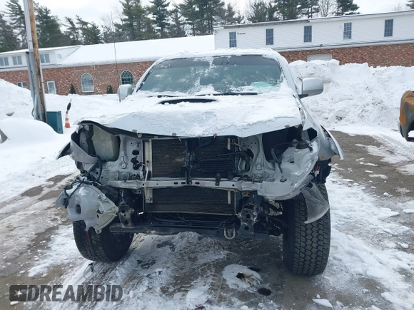 2006 Toyota Tacoma z VIN 5TELU42N86Z193458, wystawiony jako IAAI lot #41539650 z przebiegiem 207 151 mil mil oraz . Historia ofert i sprzedaży dostępna na DreamBid. Obrazek 13.