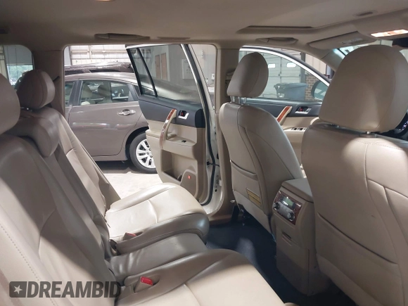 2013 Toyota Highlander Limited with VIN 5TDDK3EH9DS259911, listed as a IAAI auction lot 42350627 with 195,450 mi miles and . Bid and sale history available at DreamBid. Image 8.