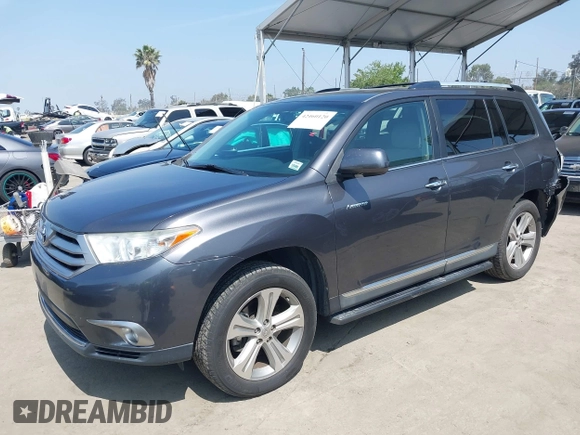 2013 Toyota Highlander Limited with VIN 5TDYK3EH2DS115747, listed as a IAAI auction lot 42460120 with 149,479 mi miles and . Bid and sale history available at DreamBid. Image 2.