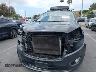 2016 Kia Sorento EX with VIN 5XYPH4A50GG160599, listed as a IAAI auction lot 42127992 with 301,716 mi miles. Bid and sale history available at carsss.com. Image 13.