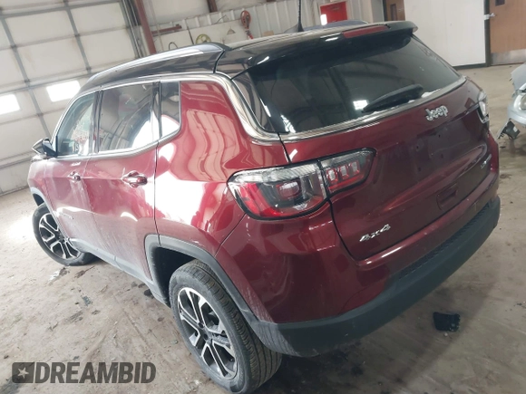 2022 Jeep Compass High Altitude with VIN 3C4NJDCB6NT107779, listed as a IAAI auction lot 41343659 with 32,612 mi miles and . Bid and sale history available at DreamBid. Image 3.