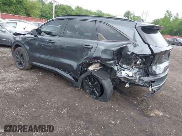 2021 Kia Sorento S z VIN 5XYRLDLC4MG070290, wystawiony jako IAAI lot #42473481 z przebiegiem 40 800 mil mil oraz . Historia ofert i sprzedaży dostępna na DreamBid. Obrazek 3.