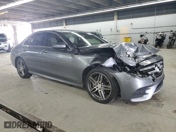 2017 Mercedes-Benz E 300 Luxury with VIN WDDZF4KB2HA030026, listed as a Copart auction lot 56007525 with 120,488 mi miles and Clean Title. Bid and sale history available at DreamBid. Image 4.
