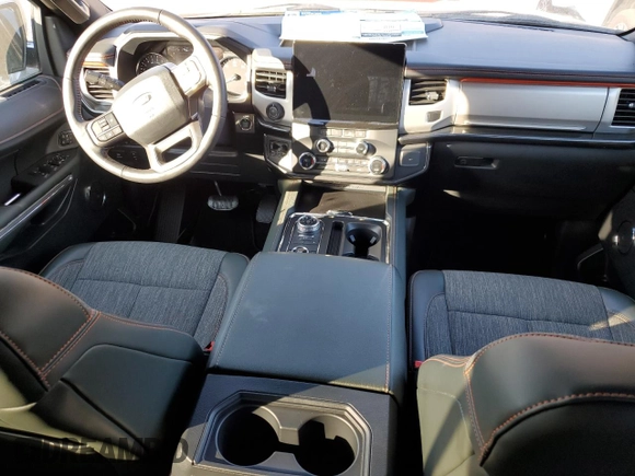 2024 Ford Expedition Timberline с VIN 1FMJU1RGXREA60667, выставлен на аукционе Copart как лот 89110905 с пробегом 4 895 миль миль и Списание • Salvage title. История ставок и продаж доступна на DreamBid. Изображение 8.