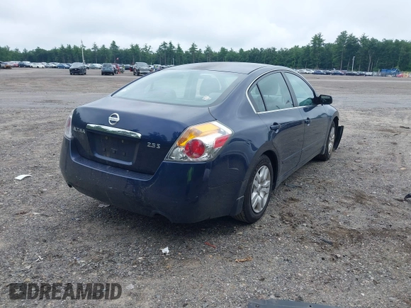 2009 Nissan Altima S with VIN 1N4AL21E49N502162, listed as a IAAI auction lot 39969892 with 215,978 mi miles and . Bid and sale history available at DreamBid. Image 4.