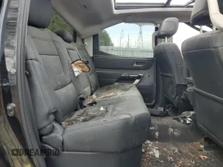 2024 Toyota Tundra Limited z VIN 5TFJA5DB9RX171585, wystawiony jako Copart lot #54882485 z przebiegiem Nie podano mil oraz Szkoda całkowita • Salvage title. Historia ofert i sprzedaży dostępna na DreamBid. Obrazek 10.