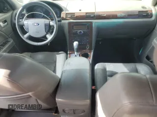 2007 Ford Five Hundred SEL z VIN 1FAHP24197G143131, wystawiony jako Copart lot #54249095 z przebiegiem 153 305 mil mil oraz Tytuł czysty. Historia ofert i sprzedaży dostępna na DreamBid. Obrazek 8.