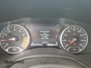 2022 Jeep Renegade Limited z VIN ZACNJDD1XNPN63391, wystawiony jako Copart lot #59011135 z przebiegiem 21 024 mil mil oraz Szkoda całkowita • Salvage title. Historia ofert i sprzedaży dostępna na DreamBid. Obrazek 9.
