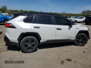 2019 Toyota RAV4 Hybrid XSE z VIN JTMEWRFV0KJ025912, wystawiony jako Copart lot #54350235 z przebiegiem 37 677 mil mil oraz Szkoda całkowita • Salvage title. Historia ofert i sprzedaży dostępna na DreamBid. Obrazek 3.