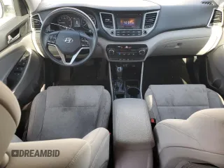 2018 Hyundai Tucson SE z VIN KM8J2CA47JU710469, wystawiony jako Copart lot #56247725 z przebiegiem 241 340 mil mil oraz Tytuł czysty. Historia ofert i sprzedaży dostępna na DreamBid. Obrazek 8.