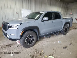 2022 Nissan Frontier Pro-4X z VIN 1N6ED1EK4NN674895, wystawiony jako Copart lot #54838395 z przebiegiem 44 867 mil mil oraz Szkoda całkowita • Salvage title. Historia ofert i sprzedaży dostępna na DreamBid. Obrazek 1.