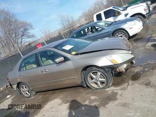 2005 Honda Accord EX-L z VIN 1HGCM56845A011131, wystawiony jako IAAI lot #41652955 z przebiegiem 283 176 mil mil oraz . Historia ofert i sprzedaży dostępna na DreamBid. Obrazek 13.