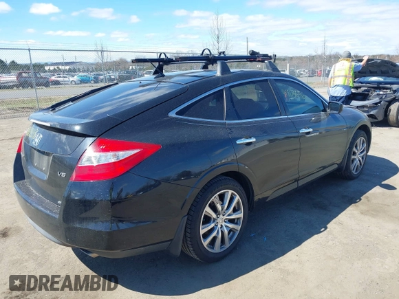 2012 Honda Crosstour EX-L z VIN 5J6TF2H56CL004462, wystawiony jako IAAI lot #41803696 z przebiegiem 335 712 mil mil oraz . Historia ofert i sprzedaży dostępna na DreamBid. Obrazek 4.